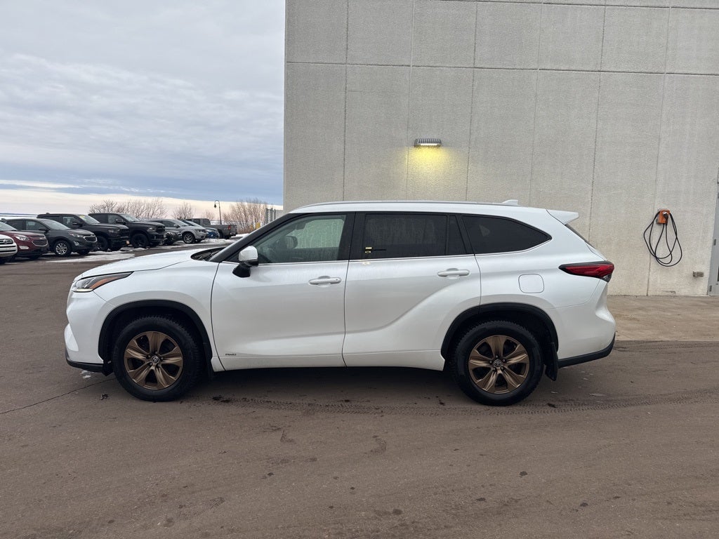 2023 Toyota HIGHLANDER HYBRD Bronze Edition AWD