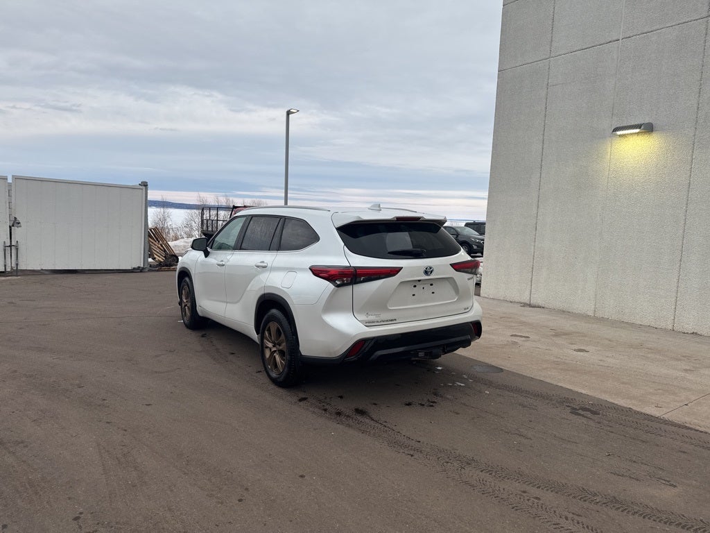 2023 Toyota HIGHLANDER HYBRD Bronze Edition AWD