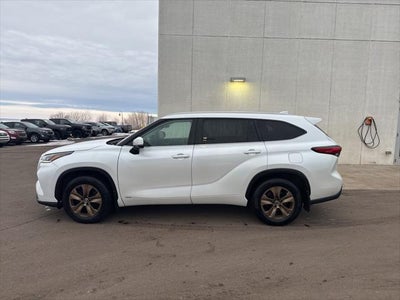 2023 Toyota HIGHLANDER HYBRD Bronze Edition AWD