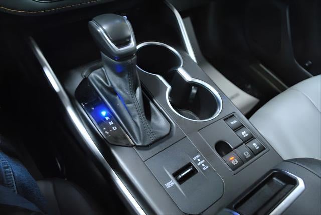 2023 Toyota HIGHLANDER HYBRD Bronze Edition AWD