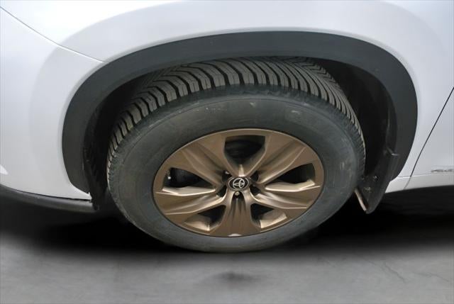 2023 Toyota HIGHLANDER HYBRD Bronze Edition AWD