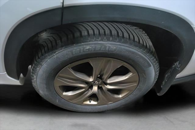 2023 Toyota HIGHLANDER HYBRD Bronze Edition AWD