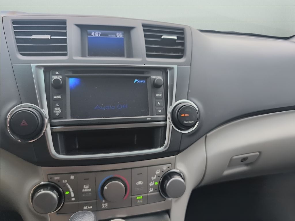 2013 Toyota HIGHLANDER Plus V6 AWD