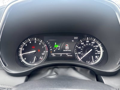 2021 Toyota Highlander Limited AWD 3rd Row w/ Tow Hitch