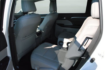 2019 Toyota Highlander Limited Platinum