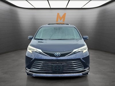 2024 Toyota Sienna Platinum 7 Passenger
