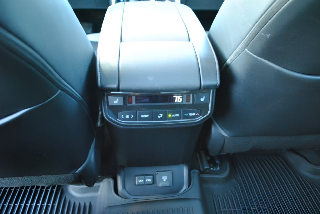 2022 Toyota Highlander Platinum AWD