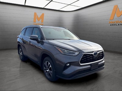 2021 Toyota Highlander Hybrid XLE