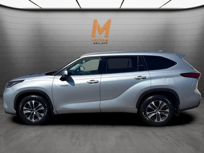 2021 Toyota Highlander Hybrid XLE AWD