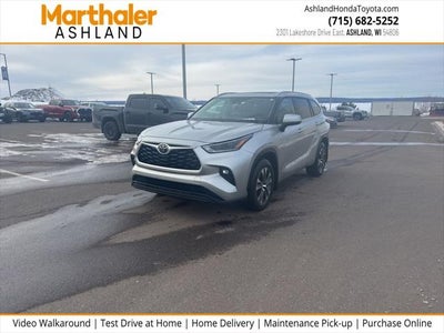 2021 Toyota HIGHLANDER XLE