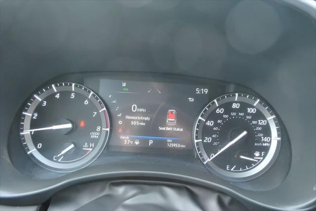 2021 Toyota HIGHLANDER XLE AWD 8 Passenger