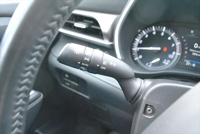 2021 Toyota HIGHLANDER XLE AWD 8 Passenger