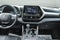 2021 Toyota HIGHLANDER XLE AWD 8 Passenger
