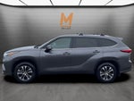 2022 Toyota Highlander XLE AWD