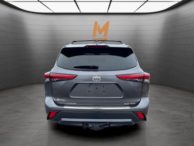 2022 Toyota Highlander XLE AWD