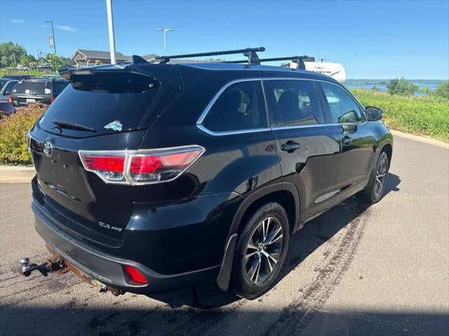 2016 Toyota Highlander XLE V6 AWD