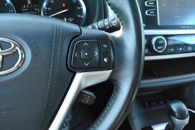 2015 Toyota HIGHLANDER XLE V6 AWD