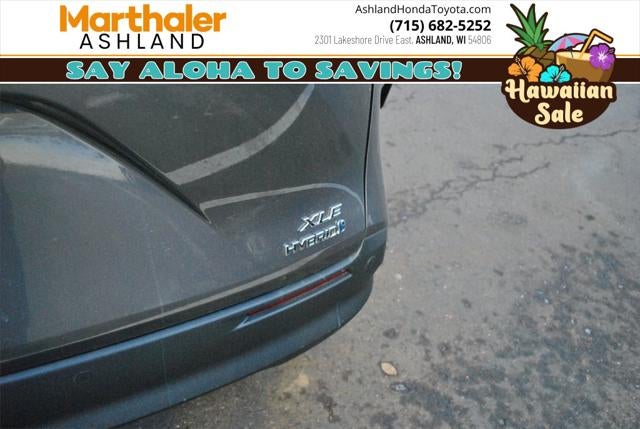 2022 Toyota SIENNA XLE XLE FWD