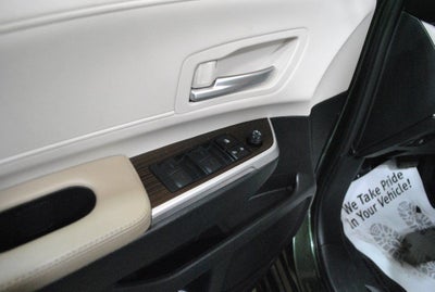 2023 Toyota SIENNA XLE XLE 7 Passenger Plus Package FWD