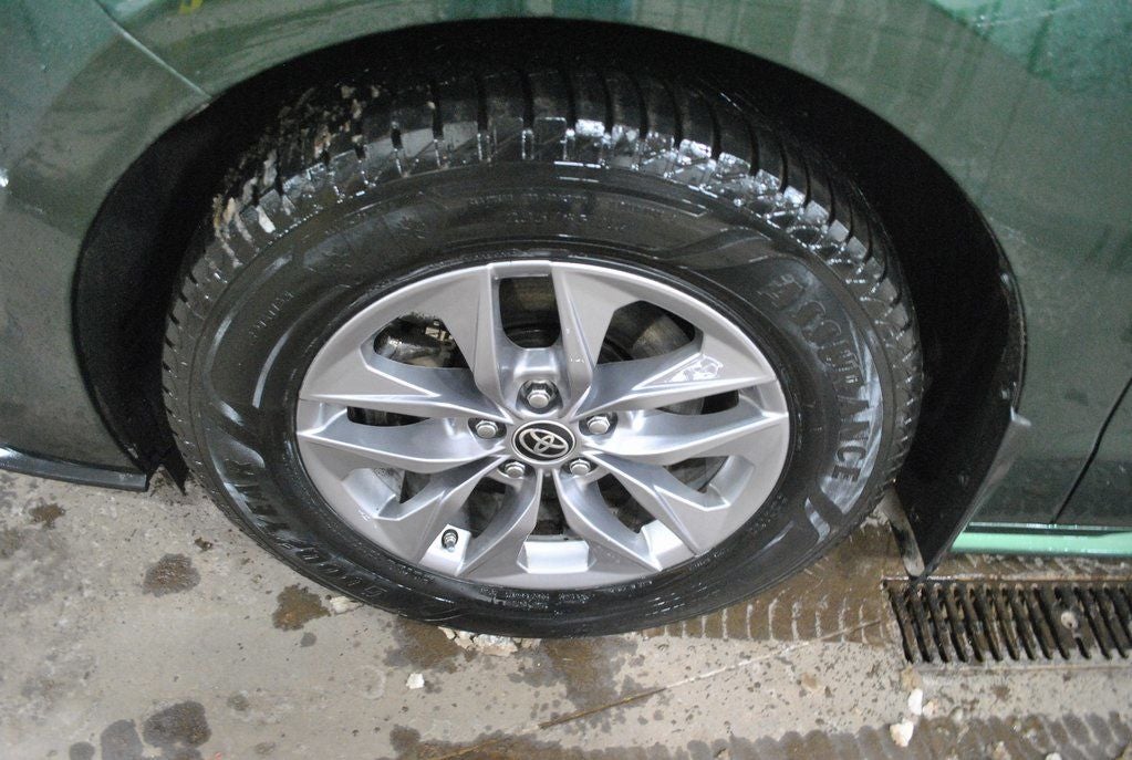 2023 Toyota SIENNA XLE XLE 7 Passenger Plus Package FWD