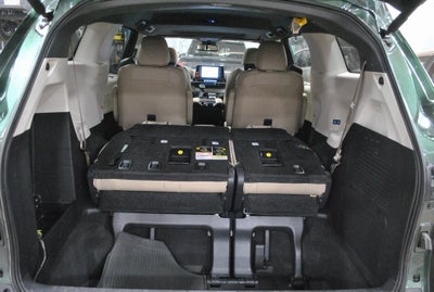 2023 Toyota SIENNA XLE XLE 7 Passenger Plus Package FWD