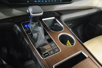 2023 Toyota SIENNA XLE XLE 7 Passenger Plus Package FWD