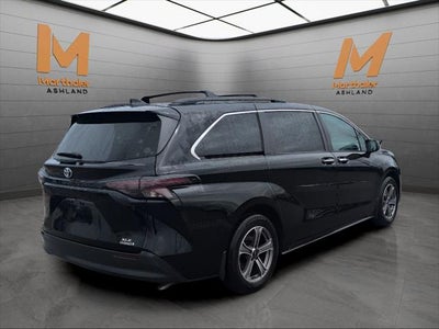 2024 Toyota SIENNA XLE AWD XLE 7 Passenger