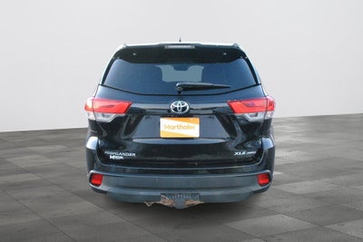 2018 Toyota HIGHLANDER XLE 7 Passenger AWD