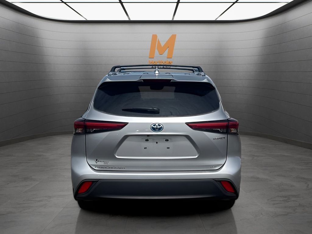 2023 Toyota Highlander Hybrid XLE AWD