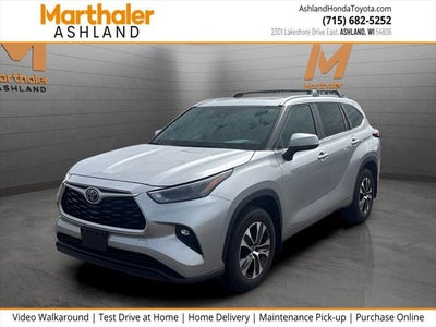 2023 Toyota Highlander Hybrid XLE AWD