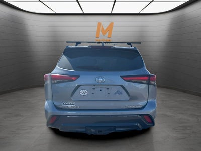 2023 Toyota Highlander Limited AWD / 8 Passenger