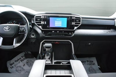 2023 Toyota TUNDRA 4X4 SR5 CrewMax 3.4L V6
