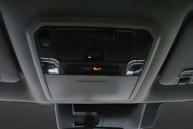2023 Toyota TUNDRA 4X4 SR5 CrewMax 3.4L V6