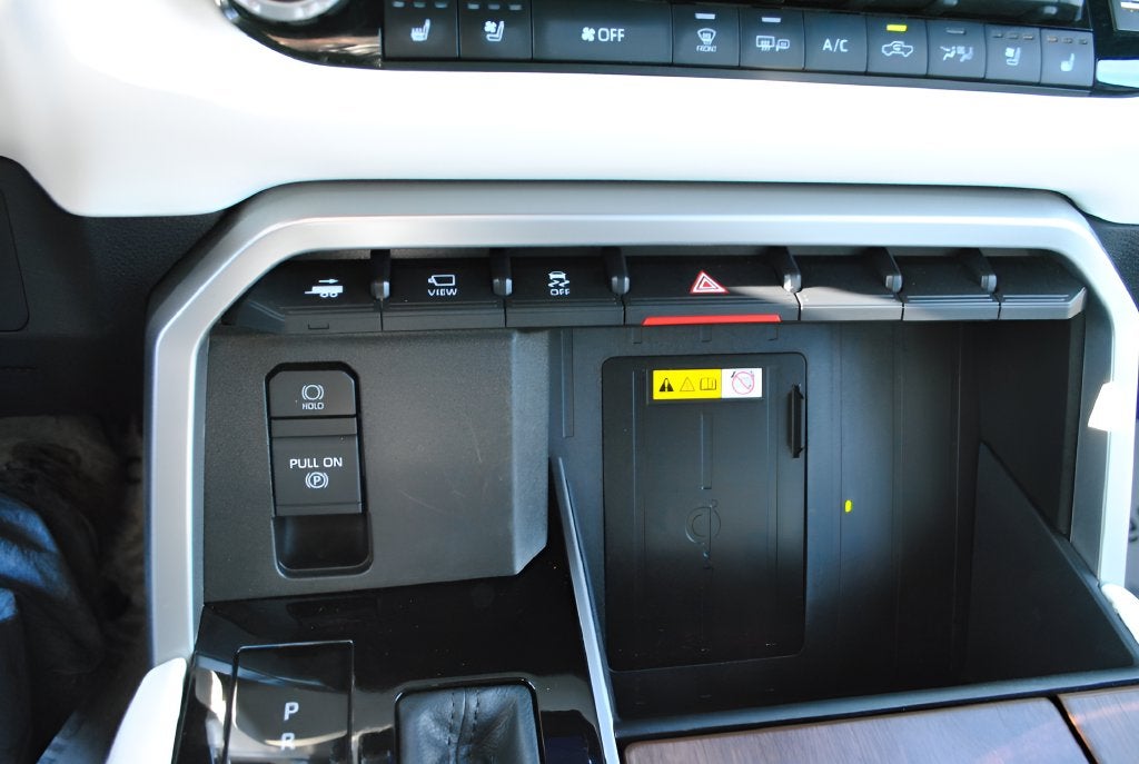 2023 Toyota Tundra i-FORCE MAX Capstone Crew Cab 4x4
