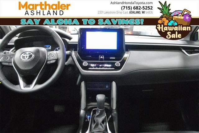 2025 Toyota Corolla Cross LE AWD