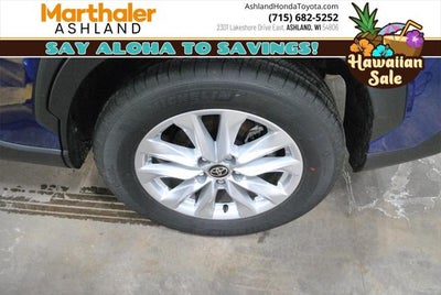 2025 Toyota Corolla Cross LE AWD