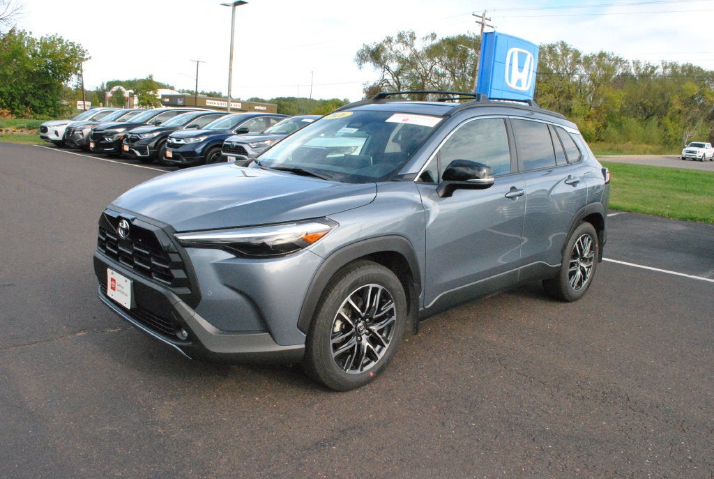2026 Toyota Corolla Cross XLE AWD
