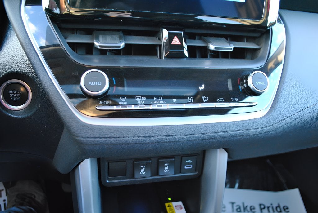 2023 Toyota Corolla Cross XLE AWD