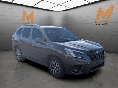 2022 Subaru Forester Premium AWD
