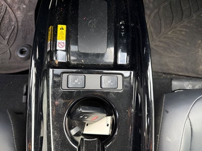 2019 Toyota PRIUS XLE AWD-e AWD