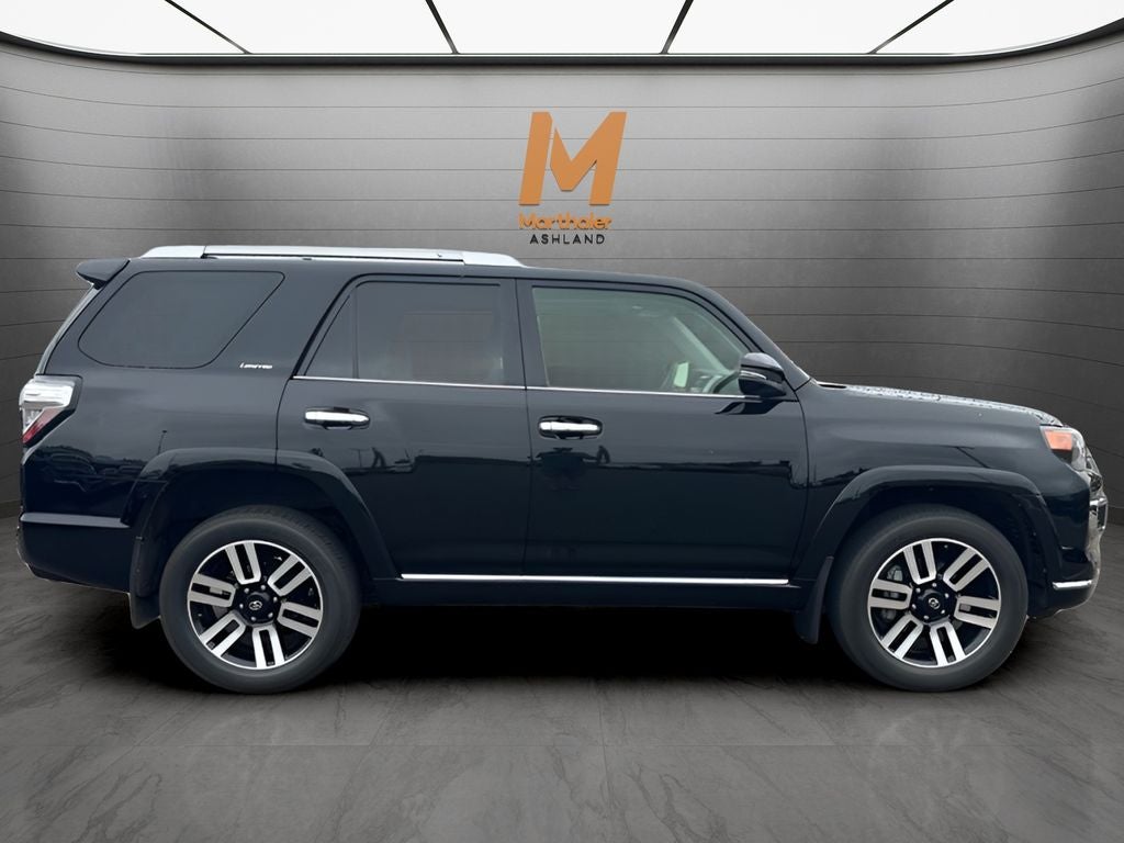 2021 Toyota 4Runner Limited 4WD W/3rd Row Seating