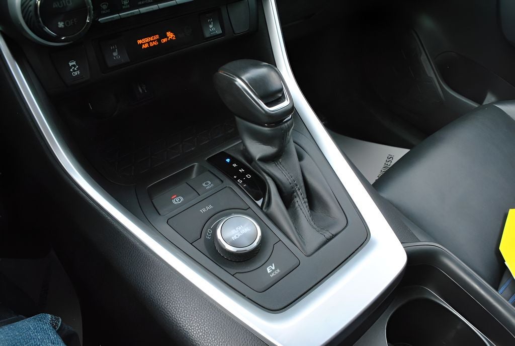 2019 Toyota RAV4 Hybrid XSE AWD