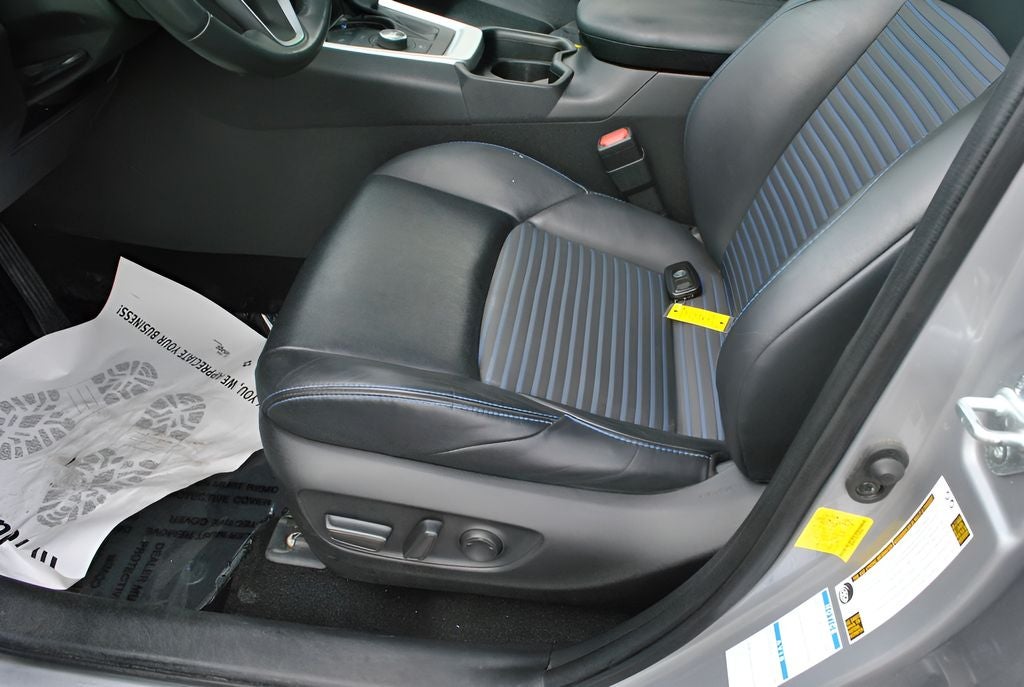 2019 Toyota RAV4 Hybrid XSE AWD