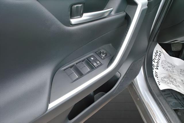 2019 Toyota RAV4 Hybrid XSE AWD