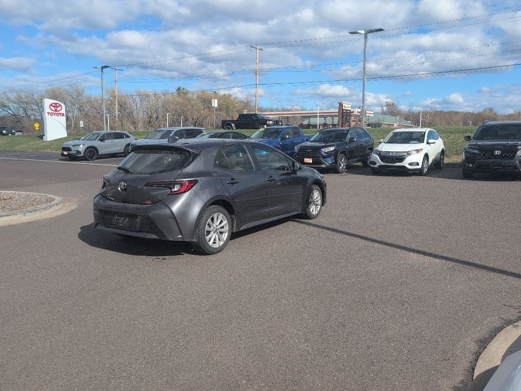 2024 Toyota COROLLA HATCHBACK SE FWD