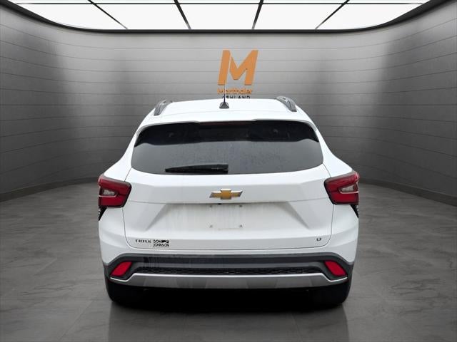 2024 Chevrolet Trax LT FWD