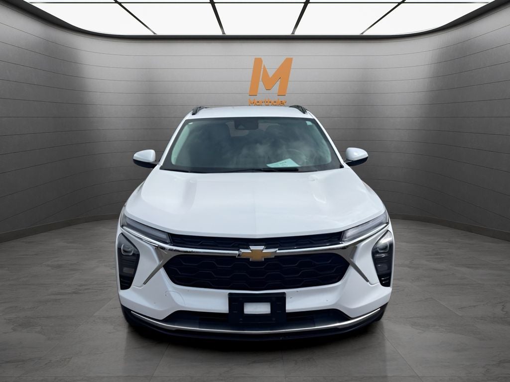 2025 Chevrolet Trax LT FWD